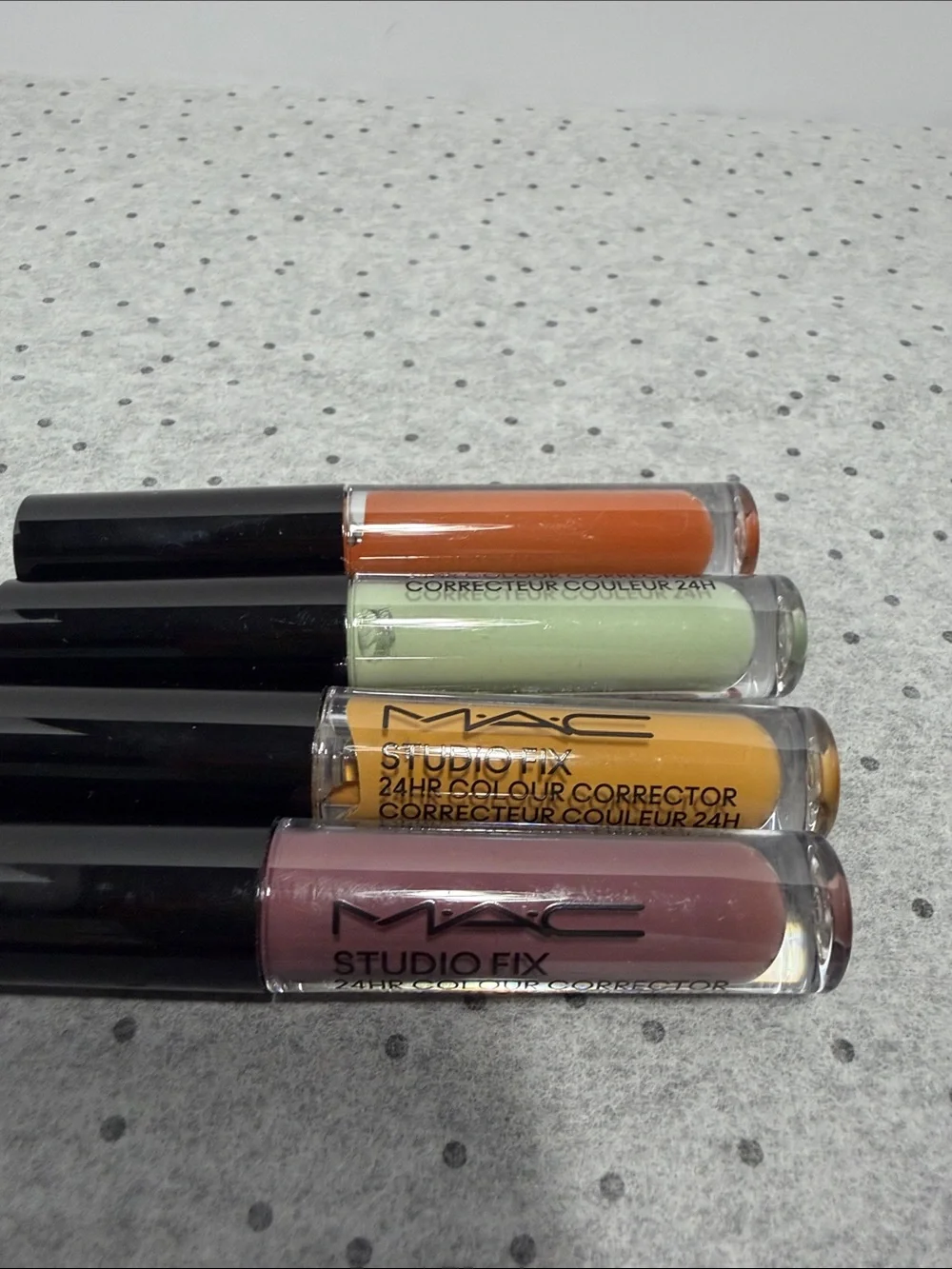 4 MAC Cosmetics Studio Fix Color Corrector Set violet, ochre, mint & orange new